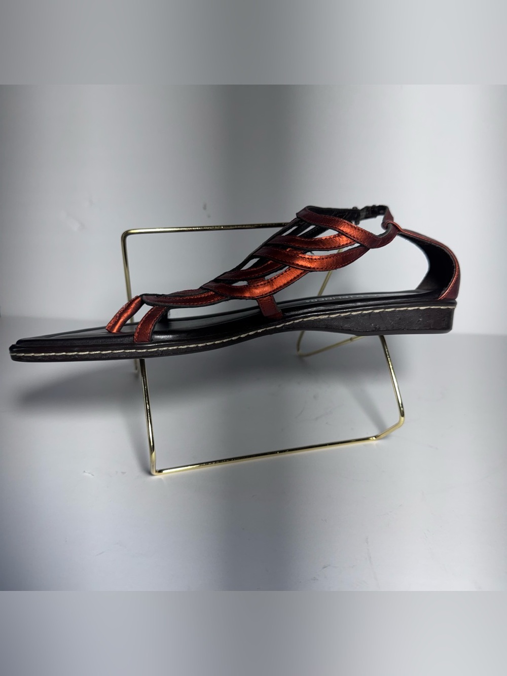 VTG Donald Pliner Peace for Children Metallic Leather Gladiator Sandal Flats 6.5 - Picture 5 of 10